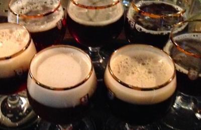 Glazen bier met bokbier